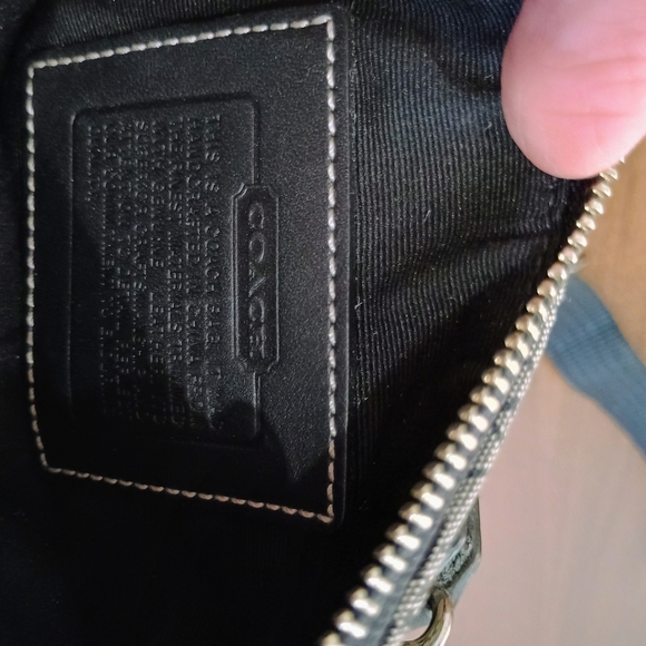 Coach Women's Black and Gray Crossbody Bag - Picture 6 of 7